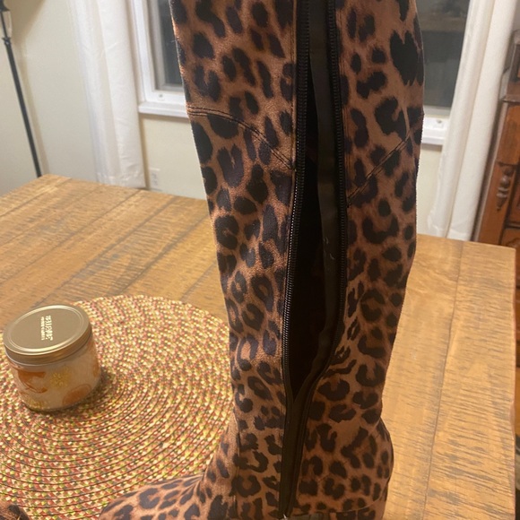 Leopard print boots - Picture 9 of 9